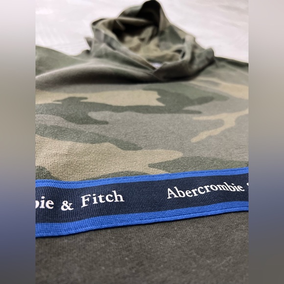 Abercrombie Hoodie - Picture 3 of 5